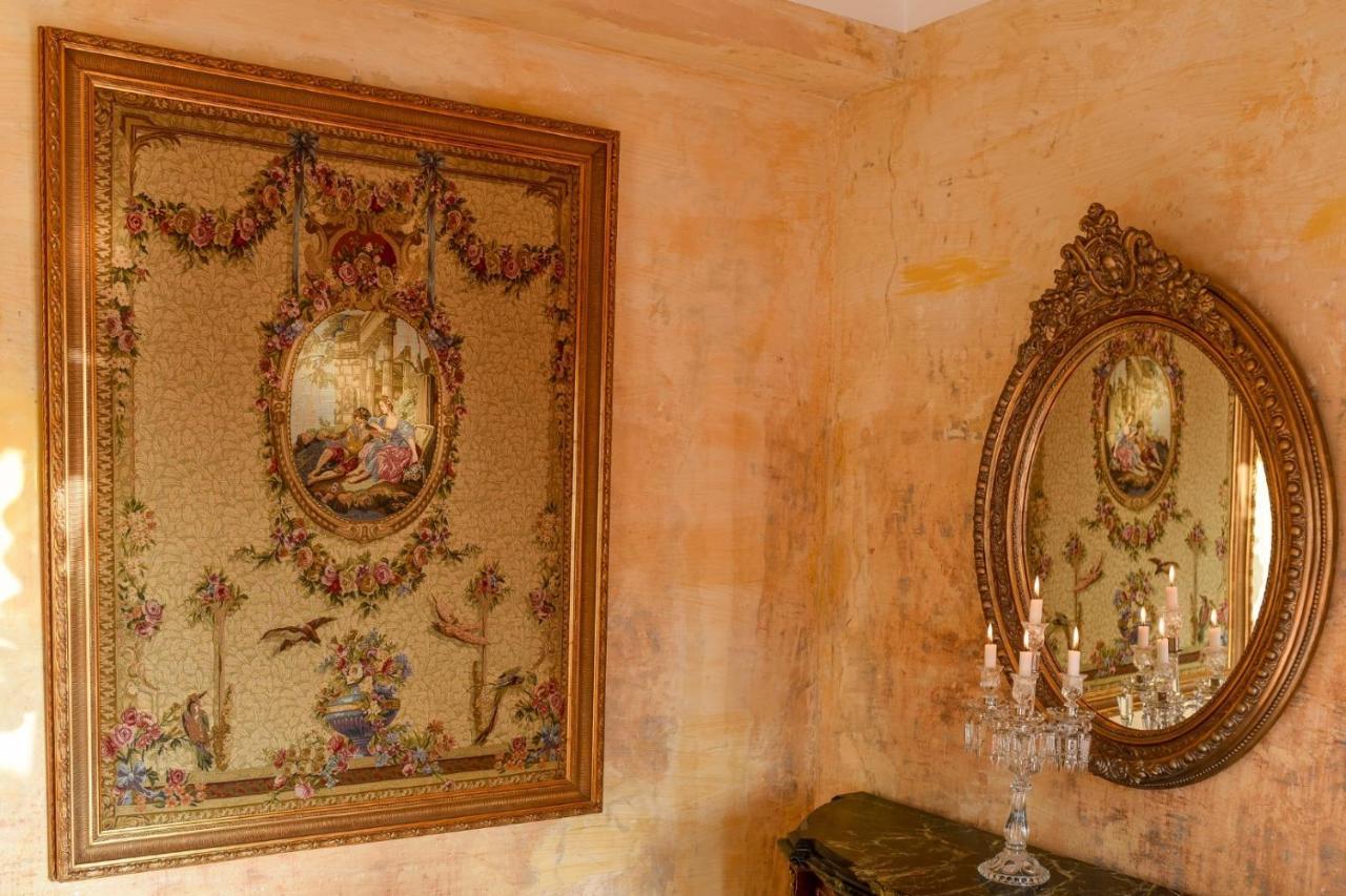 Apartament Baroque Splendor: Breathtaking Views & Design Bukareszt Zewnętrze zdjęcie