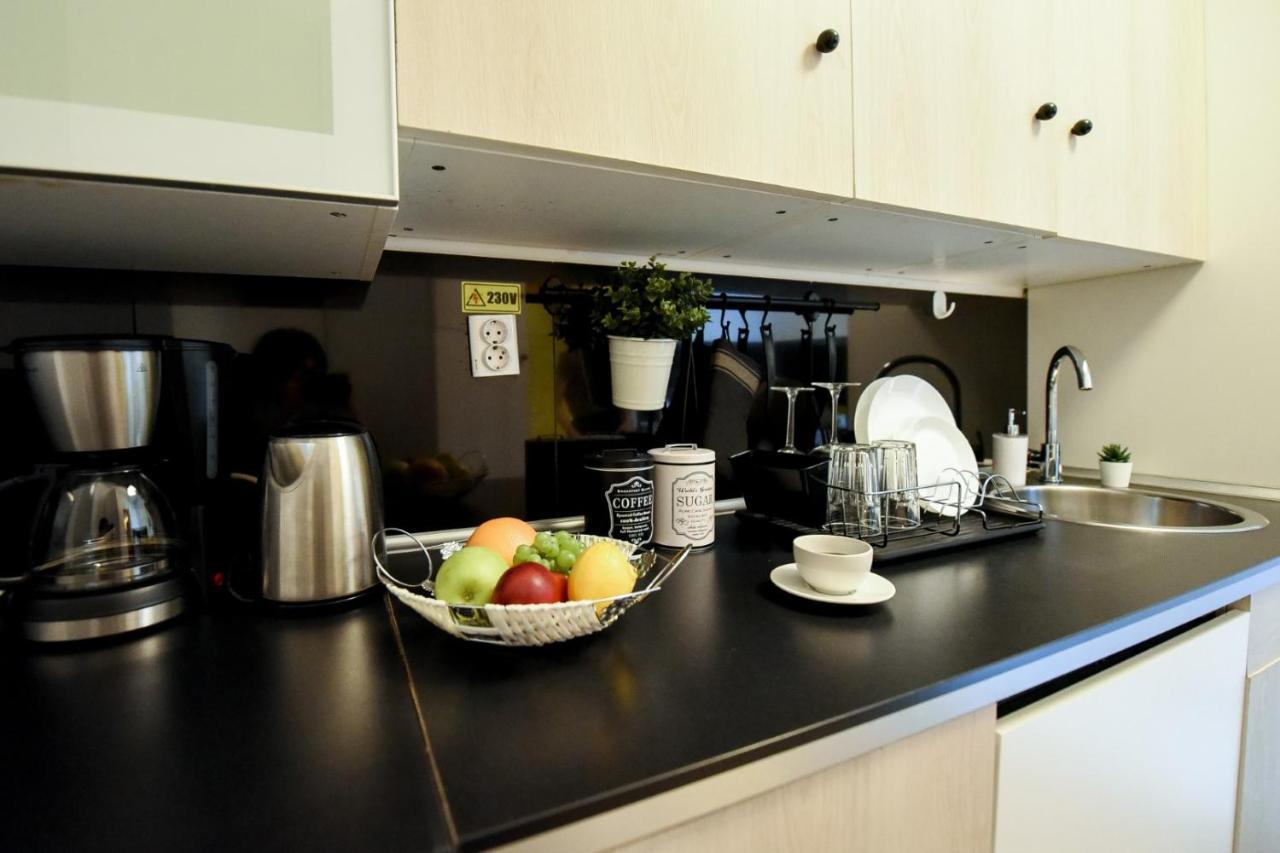 Apartament Baroque Splendor: Breathtaking Views & Design Bukareszt Zewnętrze zdjęcie